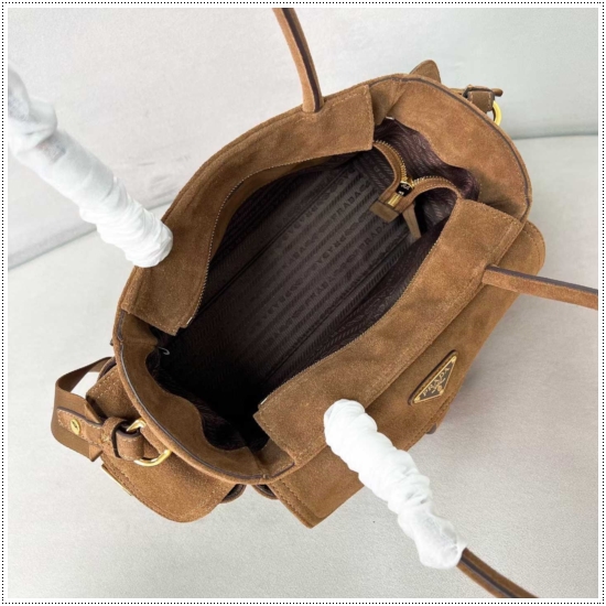 5dfab60b6a376da06fca95744f97b7a3_1765324399_146.jpg 5dfab60b6a376da06fca95744f97b7a3_1765324399_146.jpg