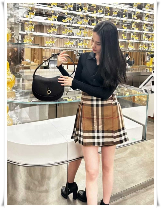 6cdaacf1a4a34dc8c0c5a7fed3211cd7_1765844573_8093.jpg 6cdaacf1a4a34dc8c0c5a7fed3211cd7_1765844573_8093.jpg