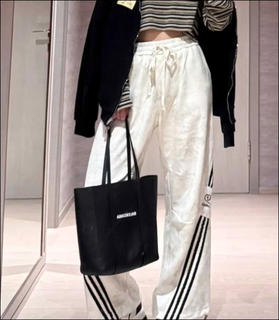 801bd7deaf459882ad99239f59284bc4_1765756564_0271.jpg 801bd7deaf459882ad99239f59284bc4_1765756564_0271.jpg