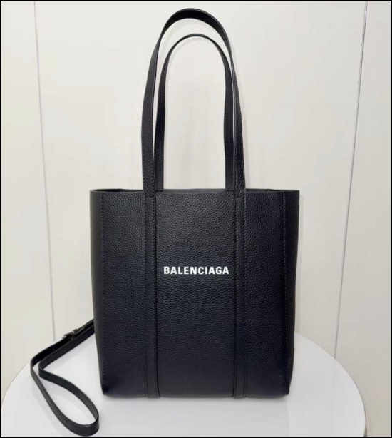 801bd7deaf459882ad99239f59284bc4_1765756627_9013.jpg 801bd7deaf459882ad99239f59284bc4_1765756627_9013.jpg