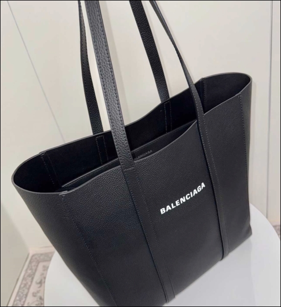 801bd7deaf459882ad99239f59284bc4_1765756682_8199.jpg 801bd7deaf459882ad99239f59284bc4_1765756682_8199.jpg