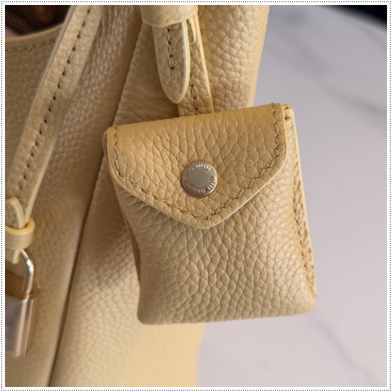 8e3aa2cef577caacfea88a4e0b24a97b_1765164168_7669.jpg 8e3aa2cef577caacfea88a4e0b24a97b_1765164168_7669.jpg