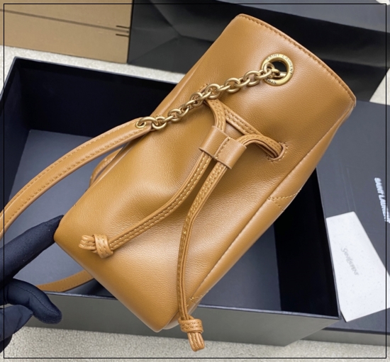 982e33ff2638a98e35822c36583ef060_1765343869_1755.jpg 982e33ff2638a98e35822c36583ef060_1765343869_1755.jpg