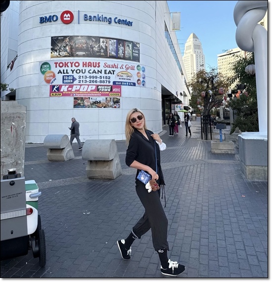 c4baf7f3e57af63eee9d021b6ed6104b_1765494406_3975.jpg c4baf7f3e57af63eee9d021b6ed6104b_1765494406_3975.jpg