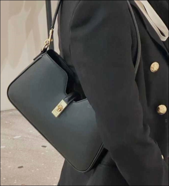 ce1781aa32d3a7925a080714f4b55177_1765850490_3884.jpg ce1781aa32d3a7925a080714f4b55177_1765850490_3884.jpg