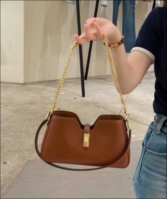 ce1781aa32d3a7925a080714f4b55177_1765850551_1165.jpg ce1781aa32d3a7925a080714f4b55177_1765850551_1165.jpg