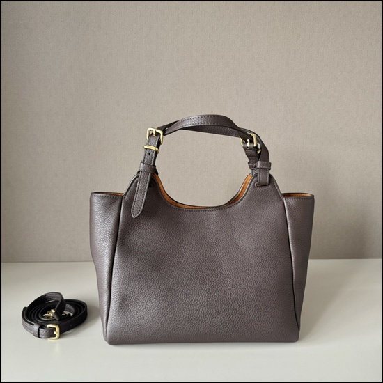 dfe278918a250231626f17c47a6937f2_1765495575_1053.jpg dfe278918a250231626f17c47a6937f2_1765495575_1053.jpg