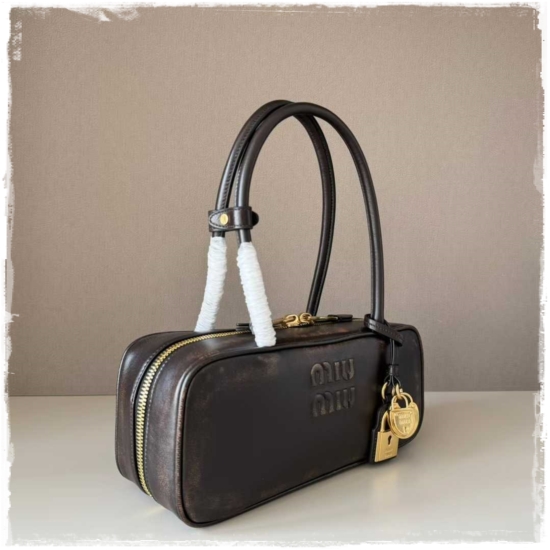 f632f6574dd99f8d0e2806d77733a98d_1766563950_5518.jpg f632f6574dd99f8d0e2806d77733a98d_1766563950_5518.jpg