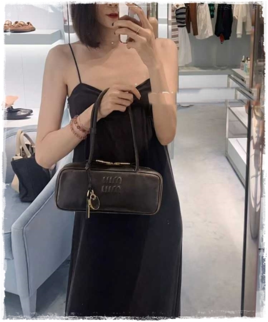 f632f6574dd99f8d0e2806d77733a98d_1766563953_6201.jpg f632f6574dd99f8d0e2806d77733a98d_1766563953_6201.jpg