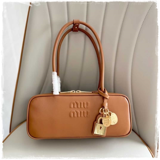 f632f6574dd99f8d0e2806d77733a98d_1766563962_1757.jpg f632f6574dd99f8d0e2806d77733a98d_1766563962_1757.jpg