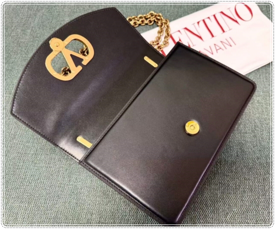 fde73544469b95a1f0c8a4ab476a229c_1765521004_2419.jpg fde73544469b95a1f0c8a4ab476a229c_1765521004_2419.jpg