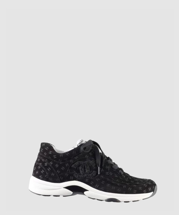 [CHANEL-샤넬] CC 로고 프린티드 스웨이드 스니커즈 블랙 G39230