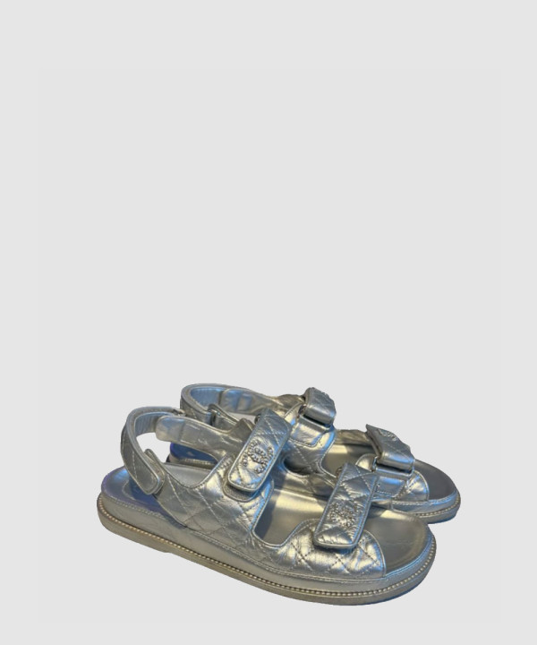 [CHANEL-샤넬]  CC 로고 밸크로 실버