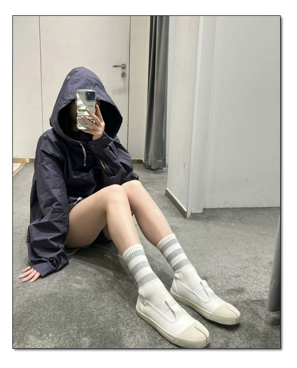 Maison Margiela 메종 마르지엘라 스니커즈 독창성으로 승부를 보고 싶다면 선택하세요~