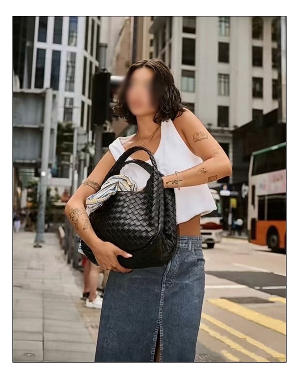 아카이브 실루엣 보테가베네타 캄파나 내추럴하면서도 근사함까지 느낄수 있는 신상백