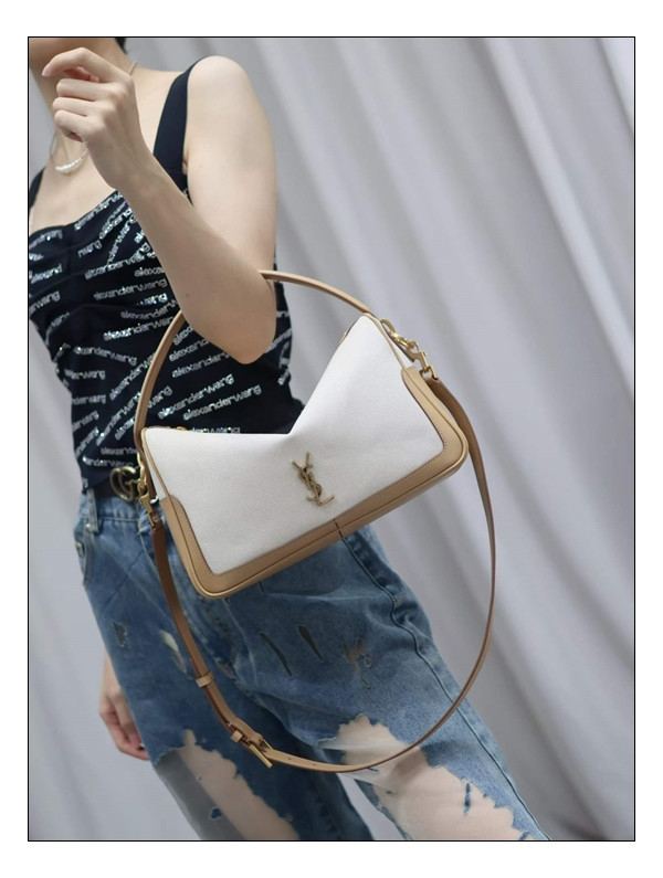 2-way / 생로랑 카메라 수플백 으로 완성하는 에브리데이 룩 / 핵심 point