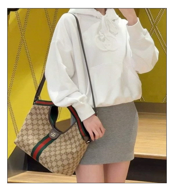 클래식하면서 컬러풀한 구찌 질리오 Small 탁월한 Choice