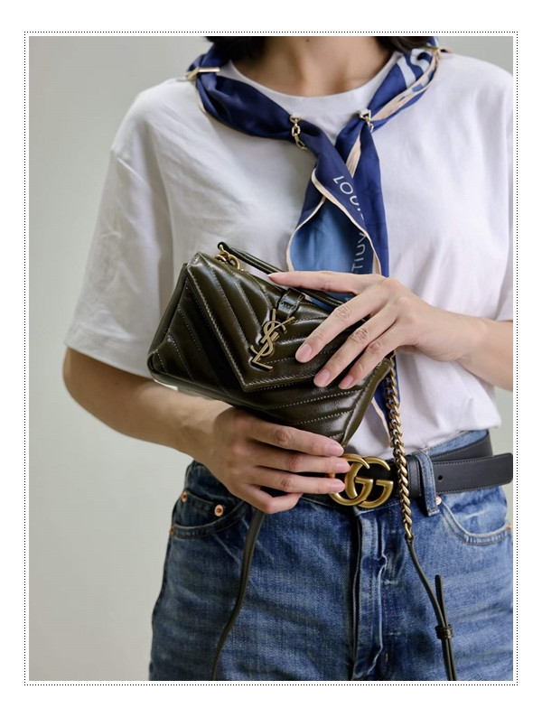 유광 크래클드 생로랑 컬리지백 미니 체인백 영원불멸 잇 템을 향하여~