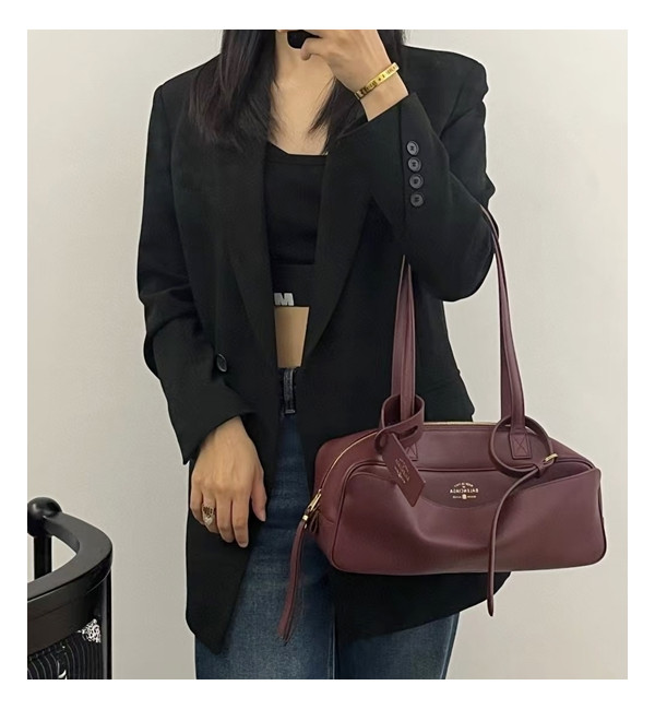 Balenciaga 으뜸 Bag 발렌시아가 볼링백 스몰, 미디엄 2가지가 있지요.