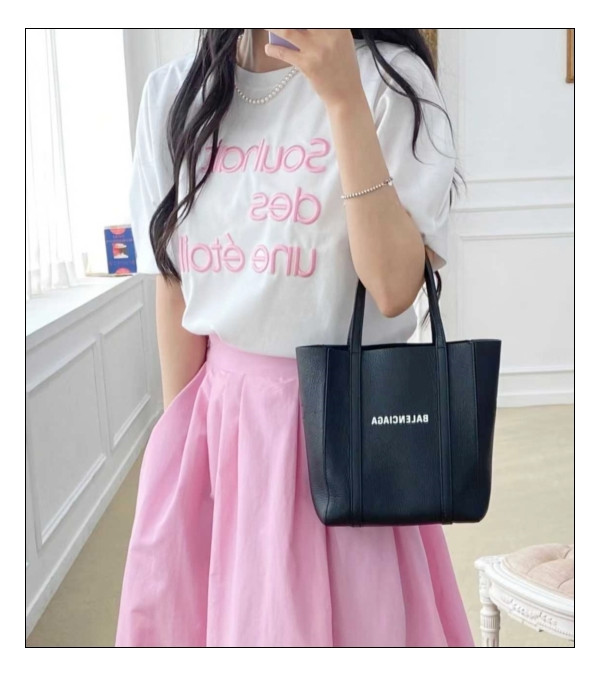 지금까지 쭈~욱 사랑받는 발렌시아가 에브리데이 토트백 3개 Size 모았어요.