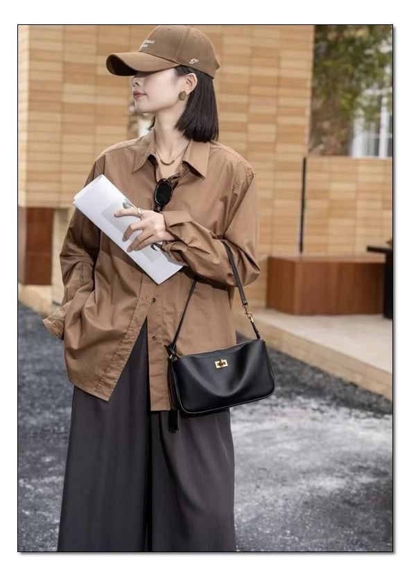 뉴 아이콘, 발렌시아가 숄더백 슬링 포셰트(Rodeo) 어디에나 다 잘 어울는 찰떡템