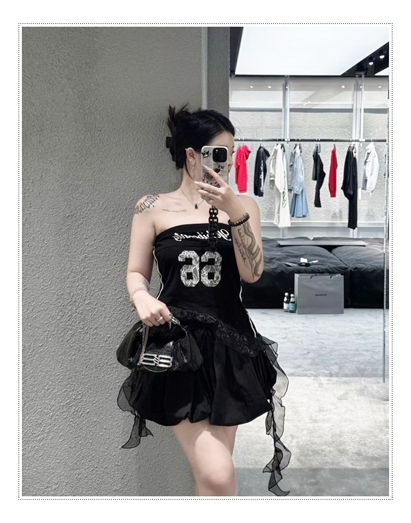 3-Way style 집중분석 : 발렌시아가 파멜라 뉴 아이콘으로 새로운 시작을 알리기