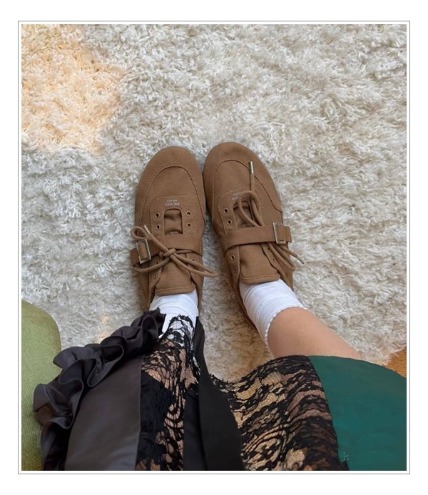 26ss 구름위를 걷는 기분 = 프라다 스니커즈 섬세한 detail 소유자로 인정