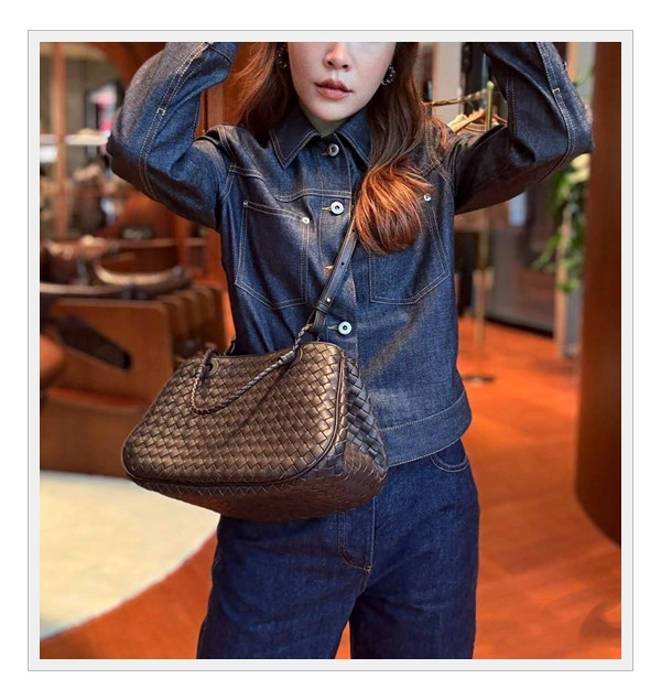 logo 없이도 증명하는 보테가베네타 바스켓백 궁금증이 생겨서 직접 찾아본 후기