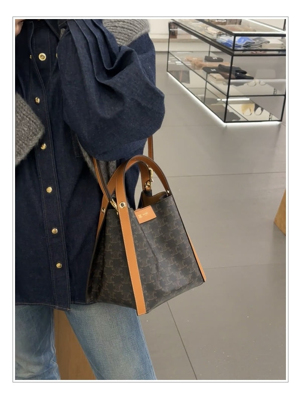 필수 체크 사항만 모아모아~ 셀린느 큐보백과 함께한 일상은 언제나 최고