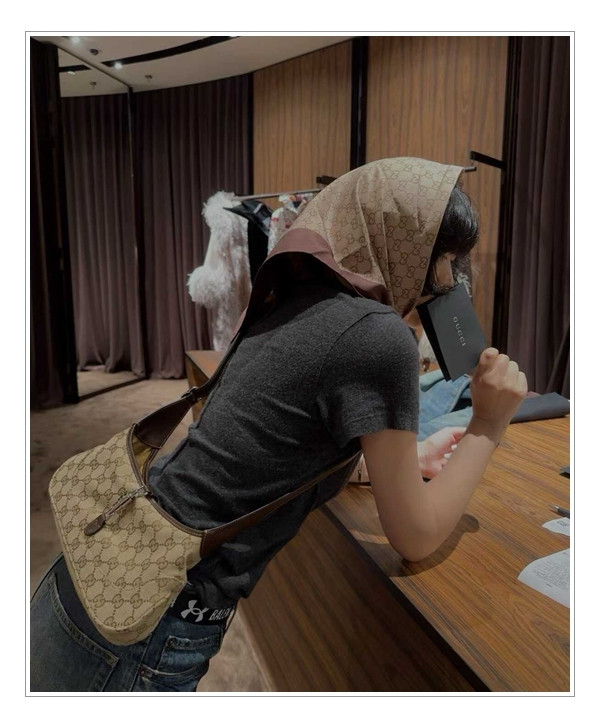 Slim해서 착 붙는 구찌 재키백 size별 분석 / 상황에 따라 구분해서 사용하기