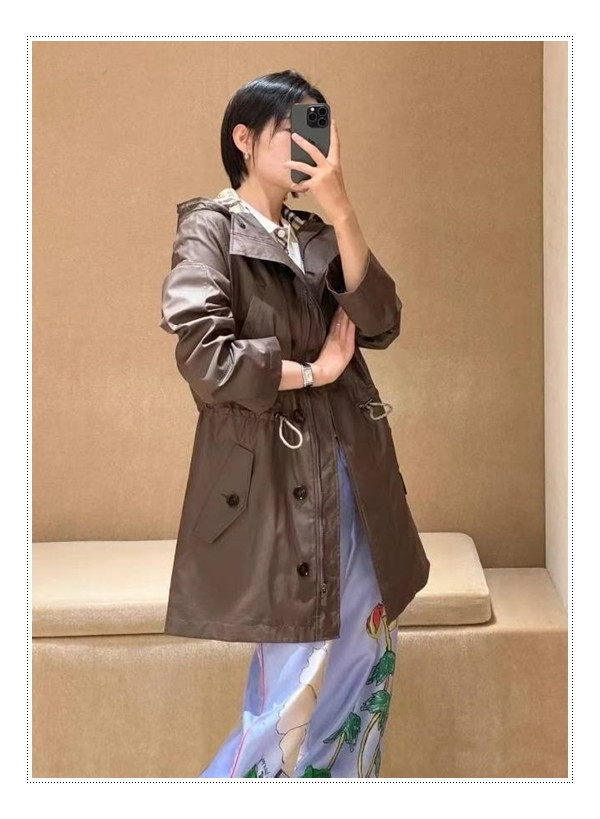 살까 말까 고민하면 손해보는 버버리 바람막이, 패션에 관심 많은 여성을 위한 팁